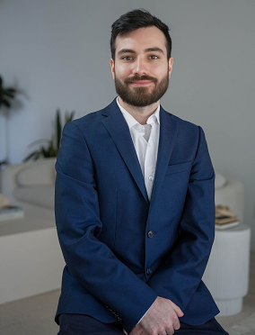 Jonathan Phillips Your ReMax Real Estate Agent in Oakville 